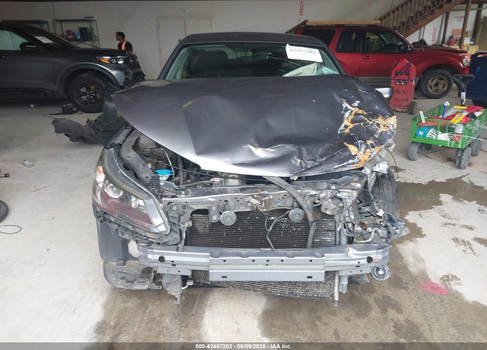 2013 HONDA ACCORD VIN: 1HGCR2F33DA230147