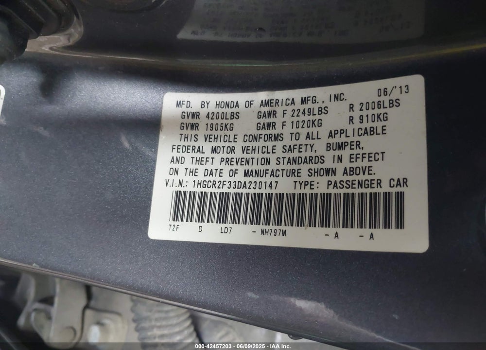 2013 HONDA ACCORD VIN: 1HGCR2F33DA230147