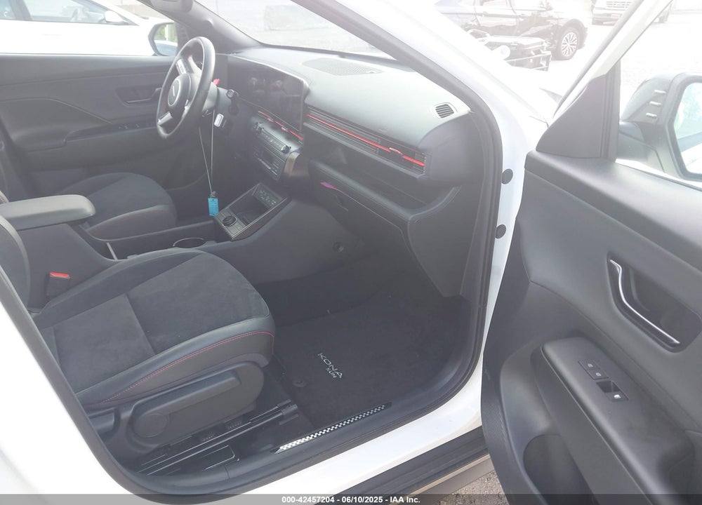 2024 HYUNDAI KONA VIN: KM8HACA37RU083650