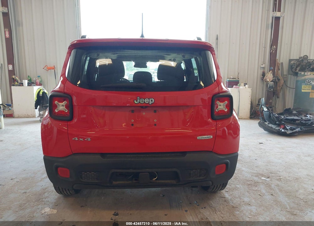 2015 JEEP RENEGADE VIN: ZACCJBBT5FPC27426