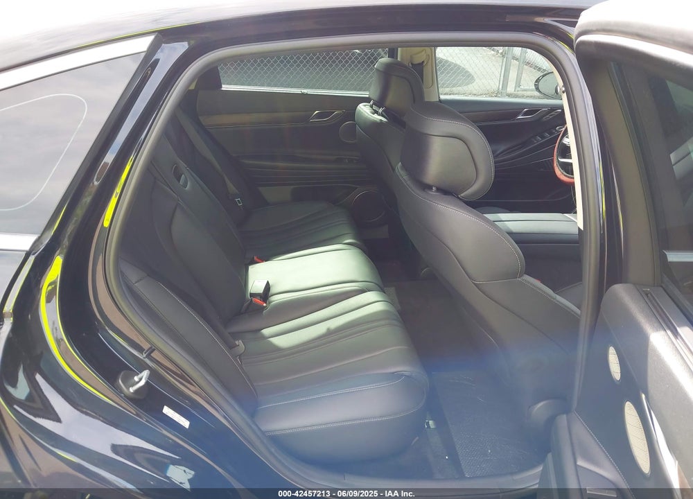 2021 GENESIS G80 VIN: KMTGB4SC1MU046945