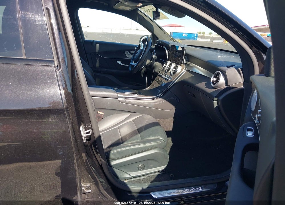 2021 MERCEDES-BENZ GLC 300 4MATIC COUPE VIN: W1N0J8EB4MF897986