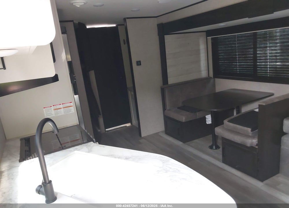 2022 JAYCO TRAVEL TRLR VIN: 1UJBJ0BP8N17W0663