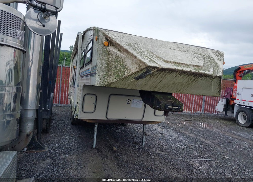 1994 SHADOW CRUISER 5TH WHEEL VIN: 1S3F25L25R1002754