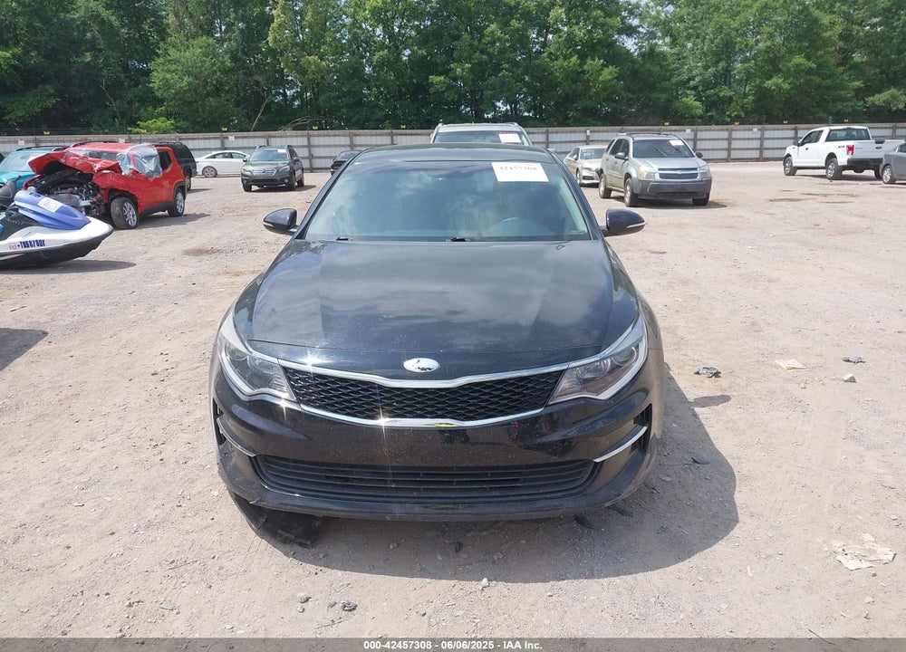 2018 KIA OPTIMA LX VIN: 5XXGT4L35JG239062