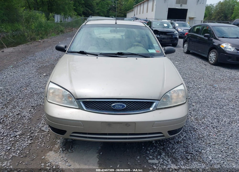 2007 FORD FOCUS VIN: 1FAFP34N57W250909