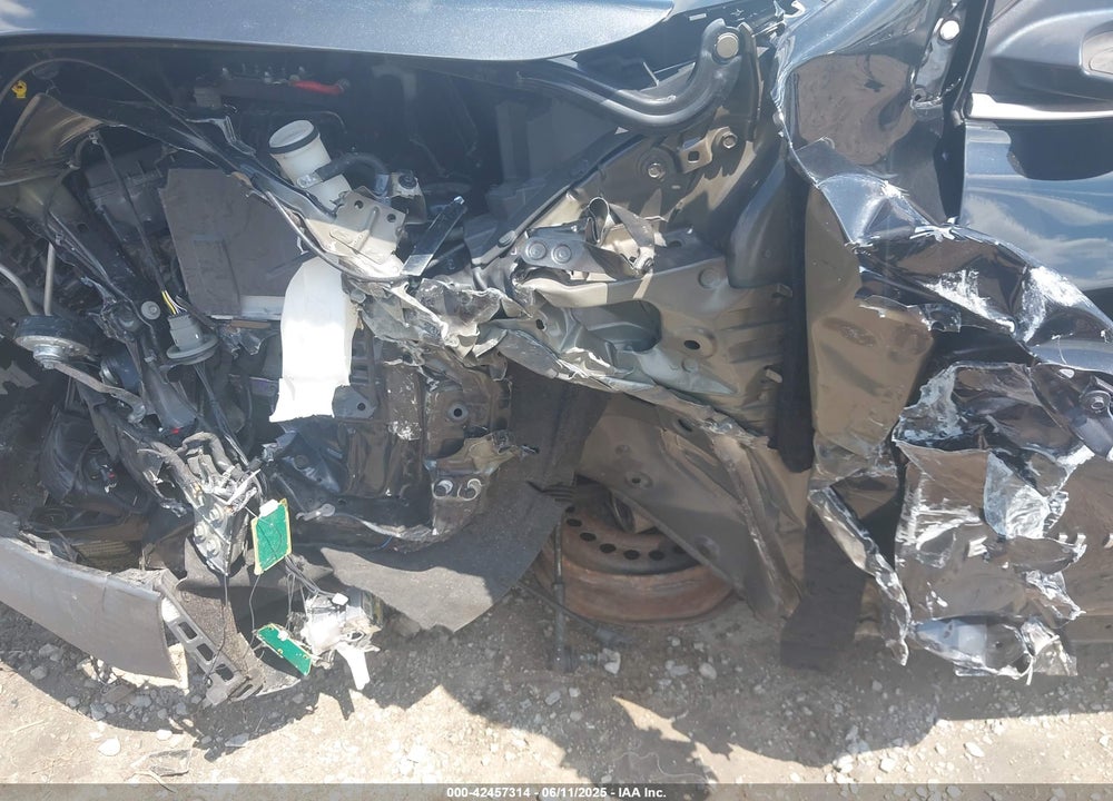 2019 CHEVROLET EQUINOX VIN: 2GNAXUEV5K6222787