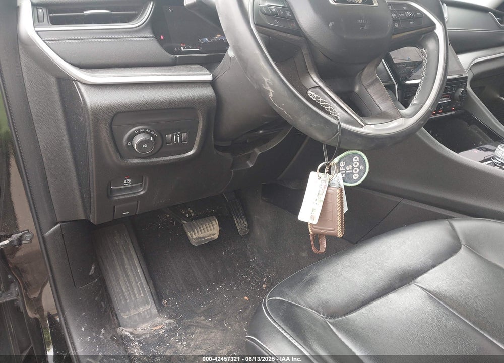 2021 JEEP GRAND CHEROKEE L VIN: 1C4RJKBG5M8125173