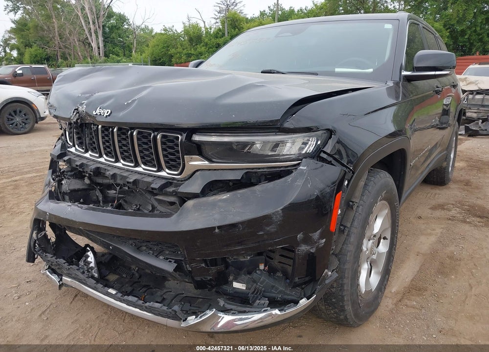 2021 JEEP GRAND CHEROKEE L VIN: 1C4RJKBG5M8125173