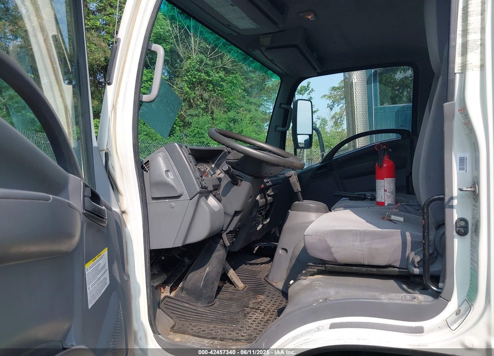 2016 ISUZU DSL REG AT VIN: JALE5W162G7902372