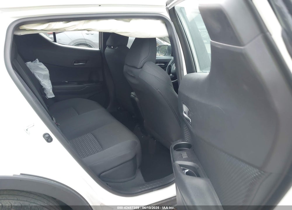 2021 TOYOTA C-HR VIN: NMTKHMBXXMR129433