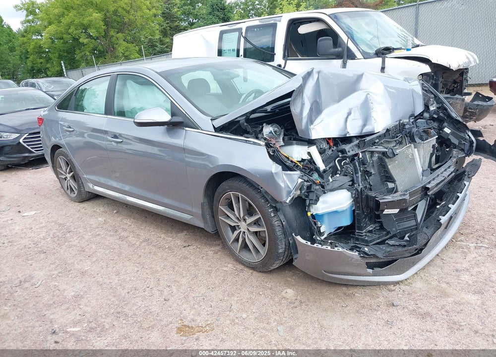 2017 HYUNDAI SONATA SPORT 2.0T VIN: 5NPE34AB4HH497007