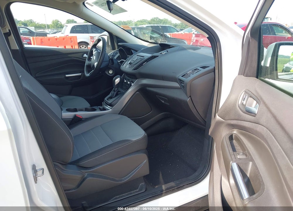 2014 FORD ESCAPE VIN: 1FMCU0GX5EUE12284