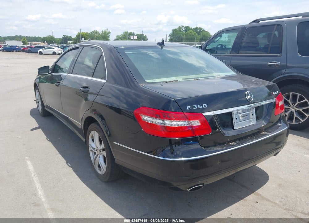 2010 MERCEDES-BENZ E-CLASS VIN: WDDHF8HB1AA244327