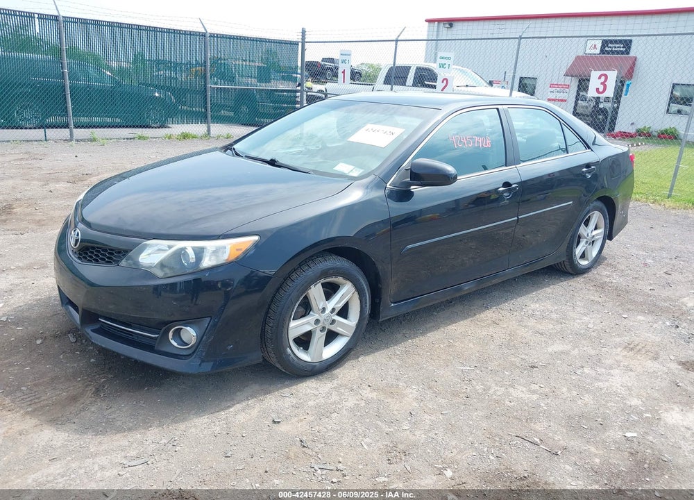 2014 TOYOTA CAMRY SE VIN: 4T1BF1FK3EU331155