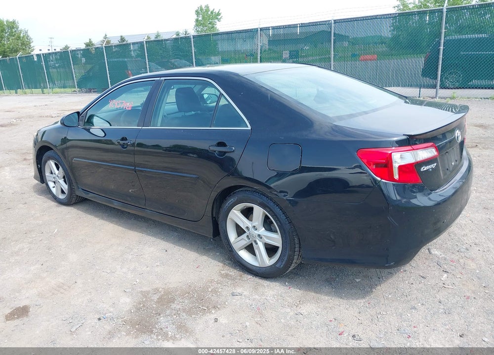 2014 TOYOTA CAMRY SE VIN: 4T1BF1FK3EU331155