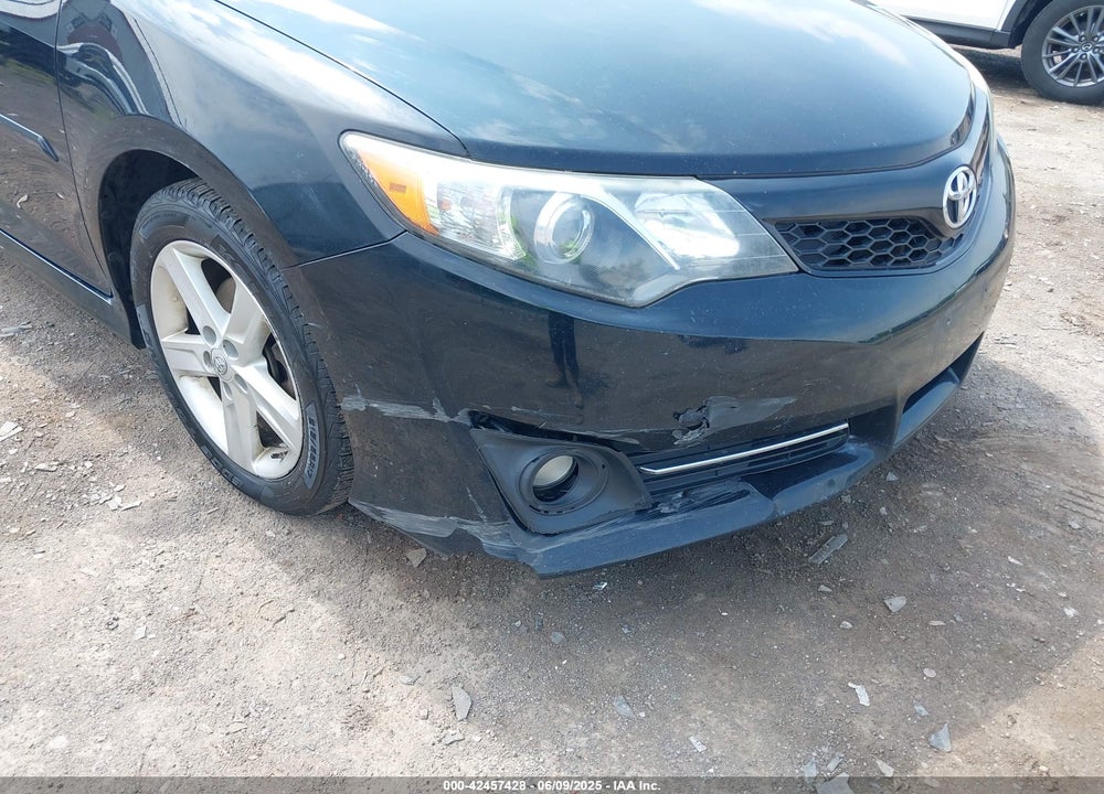 2014 TOYOTA CAMRY SE VIN: 4T1BF1FK3EU331155