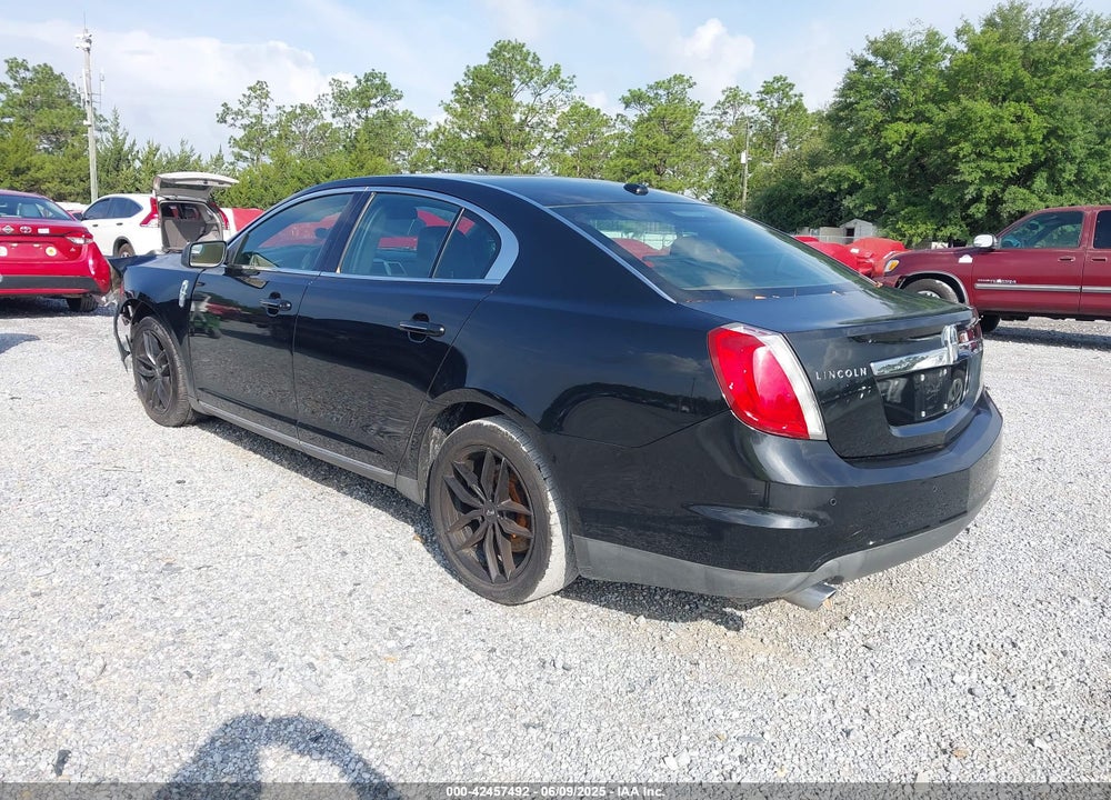 2011 LINCOLN MKS VIN: 1LNHL9DR8BG615361