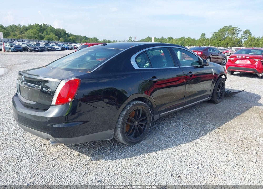 2011 LINCOLN MKS VIN: 1LNHL9DR8BG615361
