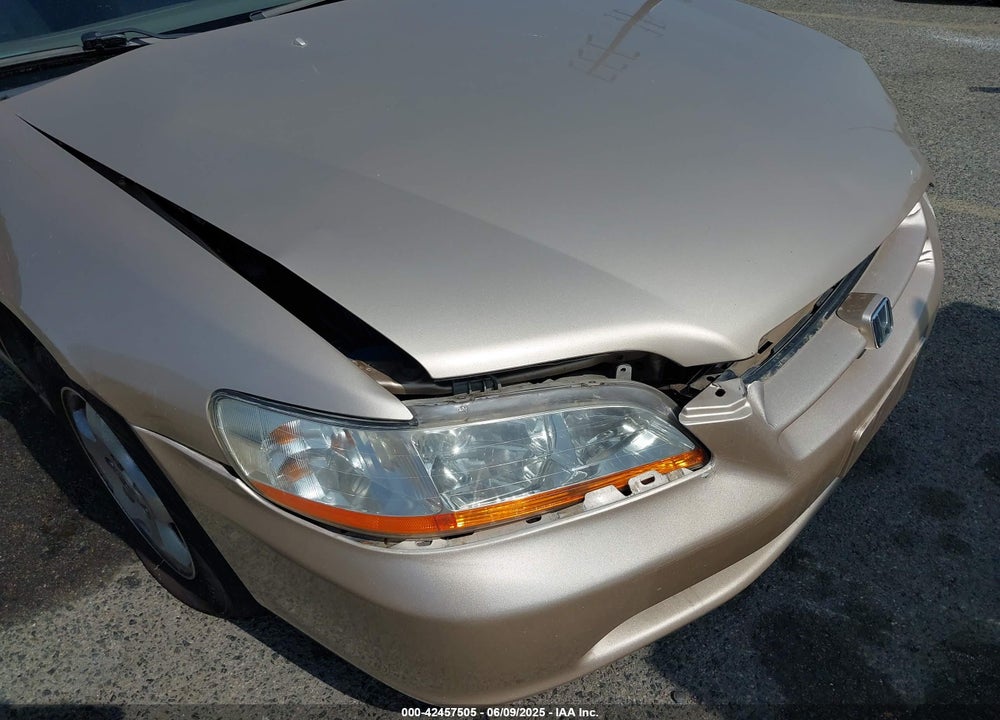 2000 HONDA ACCORD VIN: 1HGCG165XYA095773
