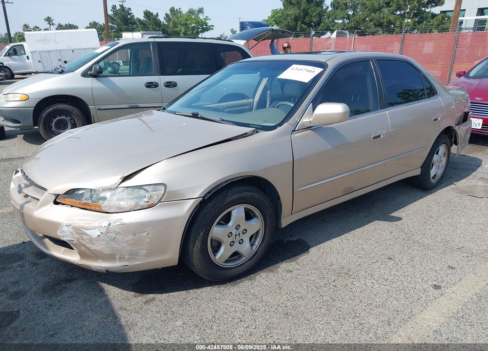2000 HONDA ACCORD VIN: 1HGCG165XYA095773