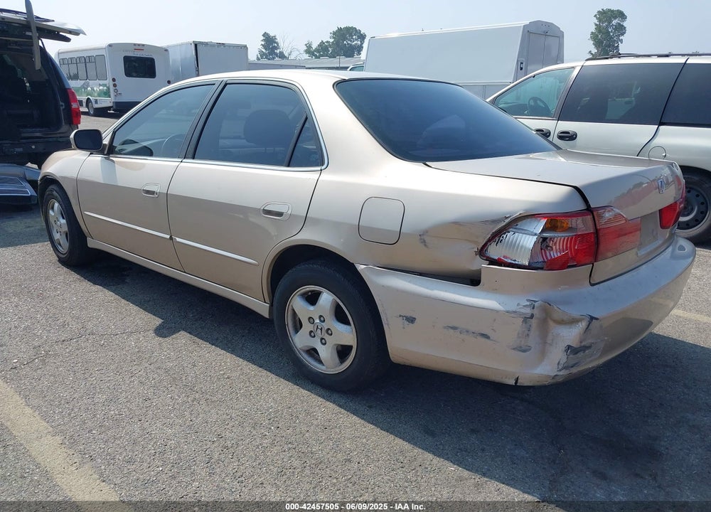 2000 HONDA ACCORD VIN: 1HGCG165XYA095773