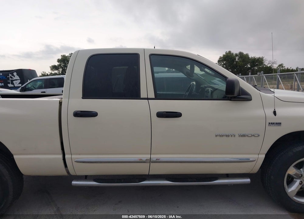 2007 DODGE RAM 1500 SLT/TRX4 OFF ROAD/SPORT VIN: 1D7HU18227J612892