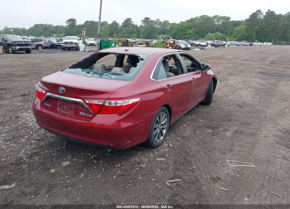 2015 TOYOTA CAMRY HYBRID XLE VIN: 4T1BD1FK8FU144386