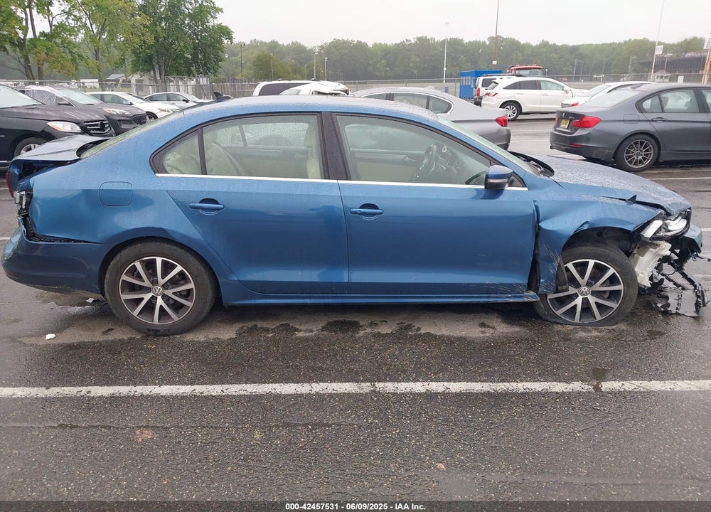 2017 VOLKSWAGEN JETTA VIN: 3VWDB7AJ0HM293674