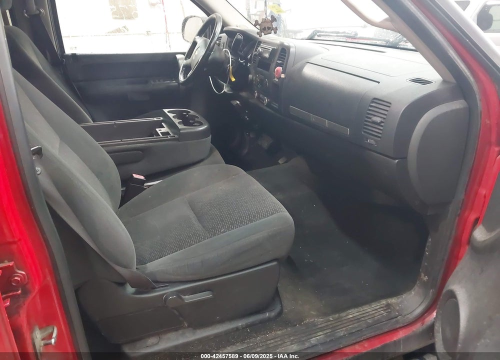 2008 CHEVROLET SILVERADO VIN: 2GCEK13M681194229