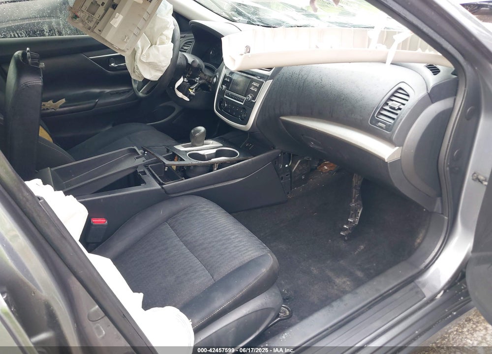 2017 NISSAN ALTIMA VIN: 1N4AL3AP2HN349934