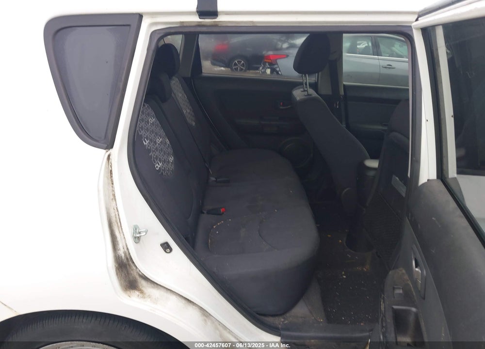 2011 KIA SOUL VIN: KNDJT2A21B7312006
