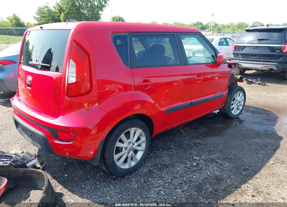 2013 KIA SOUL VIN: KNDJT2A57D7626448