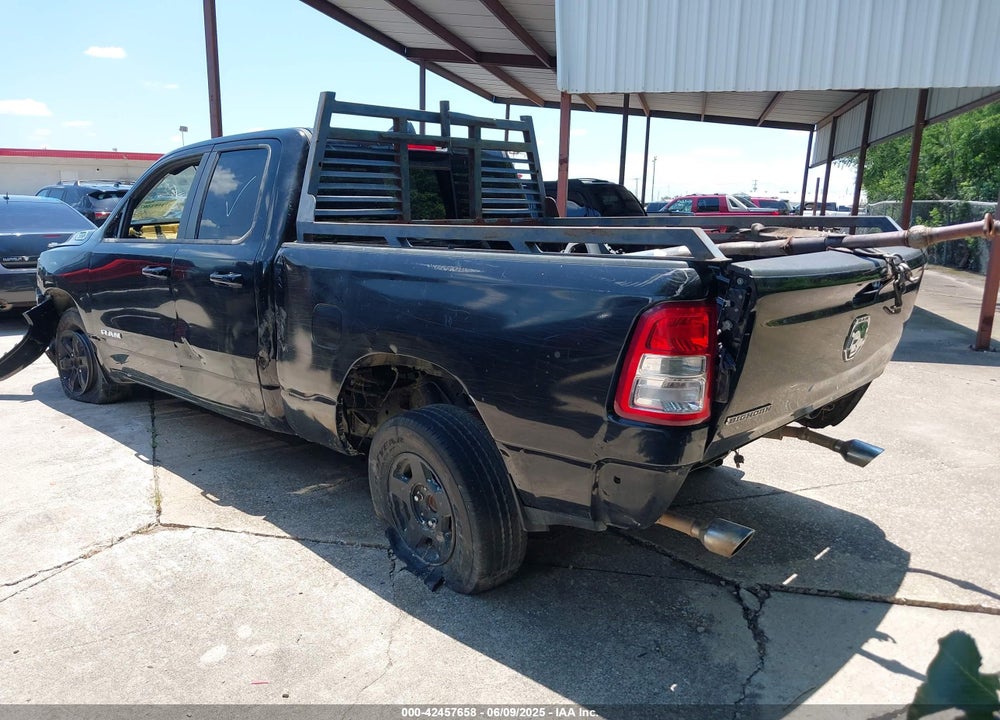 2022 RAM 1500 VIN: 1C6RREBT9NN329007