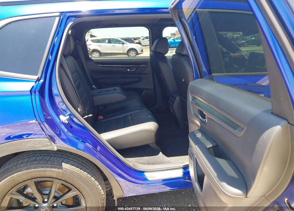 2025 HONDA CR-V HYBRID VIN: 7FARS6H86SE011415