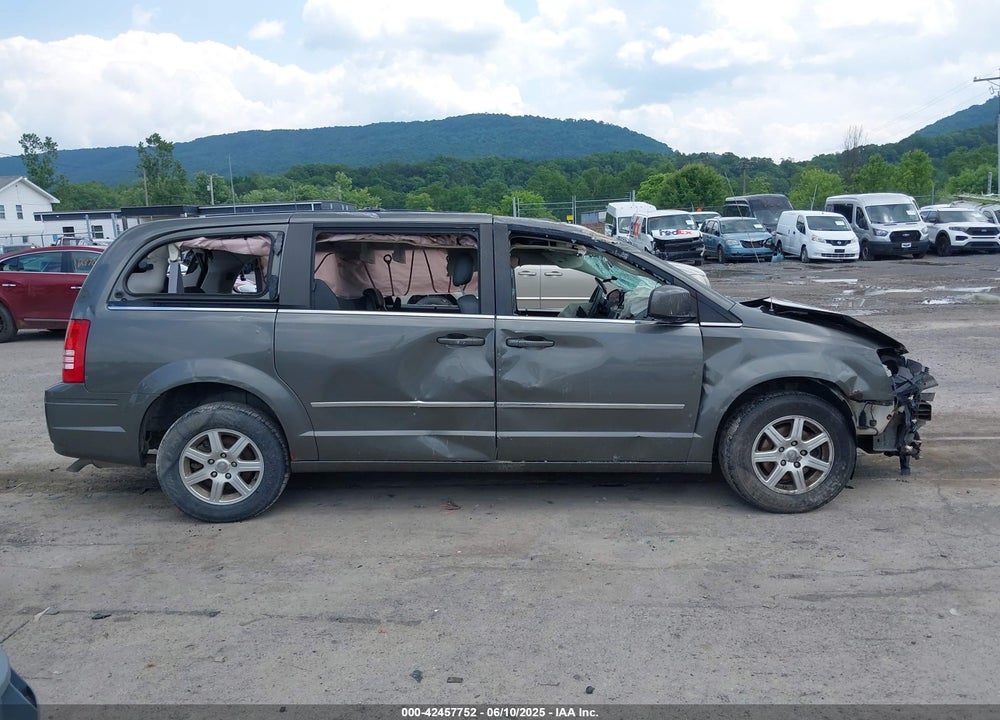 2010 CHRYSLER TOWN & COUNTRY TOURING VIN: 2A4RR5D19AR253803