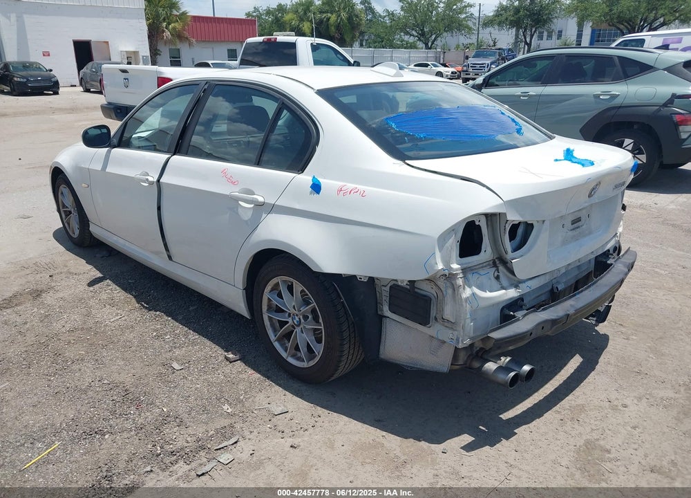 2010 BMW 328I VIN: WBAPH7G55ANM49676