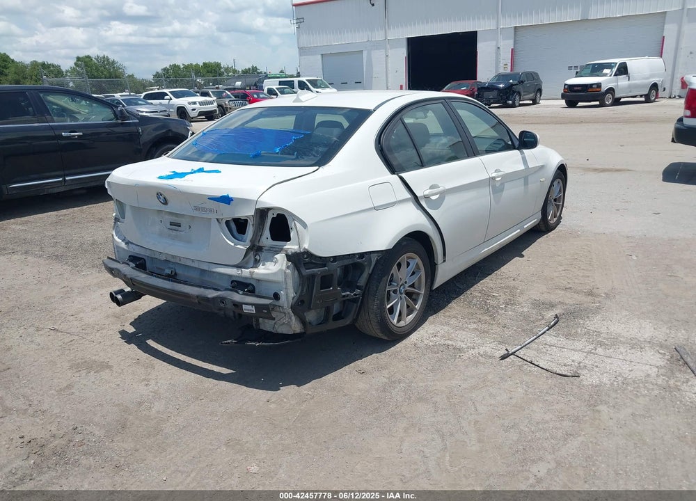2010 BMW 328I VIN: WBAPH7G55ANM49676