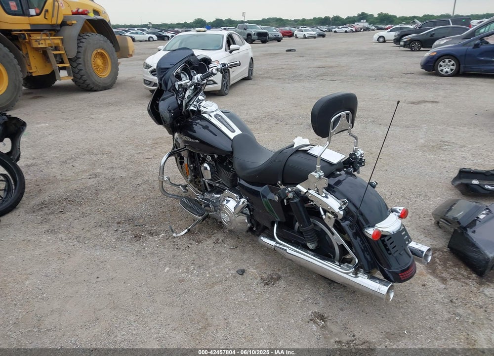 2013 HARLEY-DAVIDSON FLHX STREET GLIDE VIN: 1HD1KBM1XDB608517