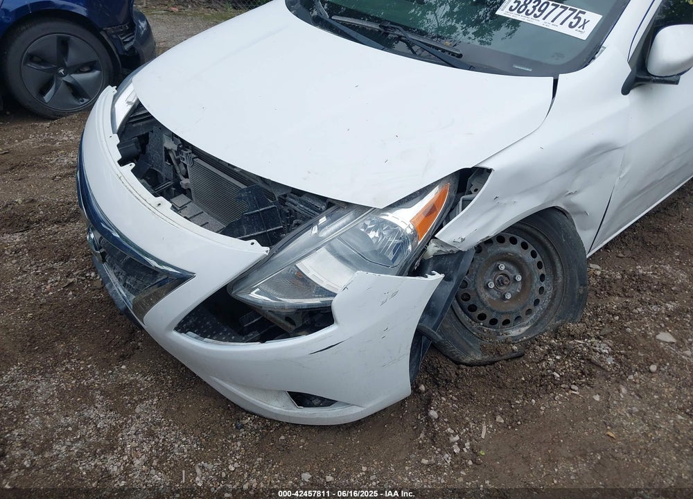 2016 NISSAN VERSA VIN: 3N1CN7APXGL886167