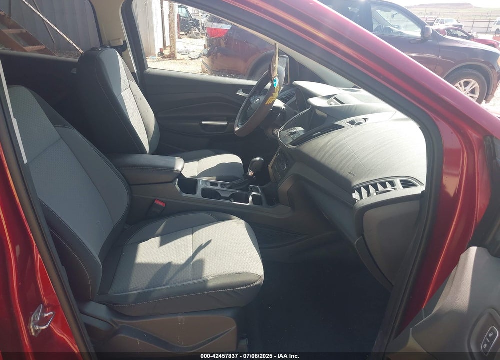 2017 FORD ESCAPE VIN: 1FMCU0GD3HUB78009