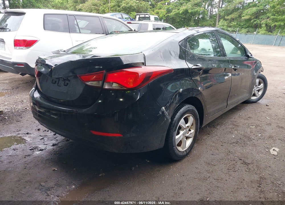 2014 HYUNDAI ELANTRA VIN: KMHDH4AE3EU140941