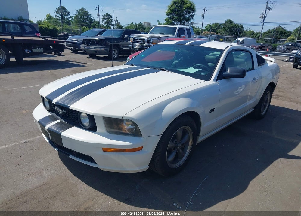 2005 FORD MUSTANG GT DELUXE/GT PREMIUM VIN: 1ZVFT82H155226414