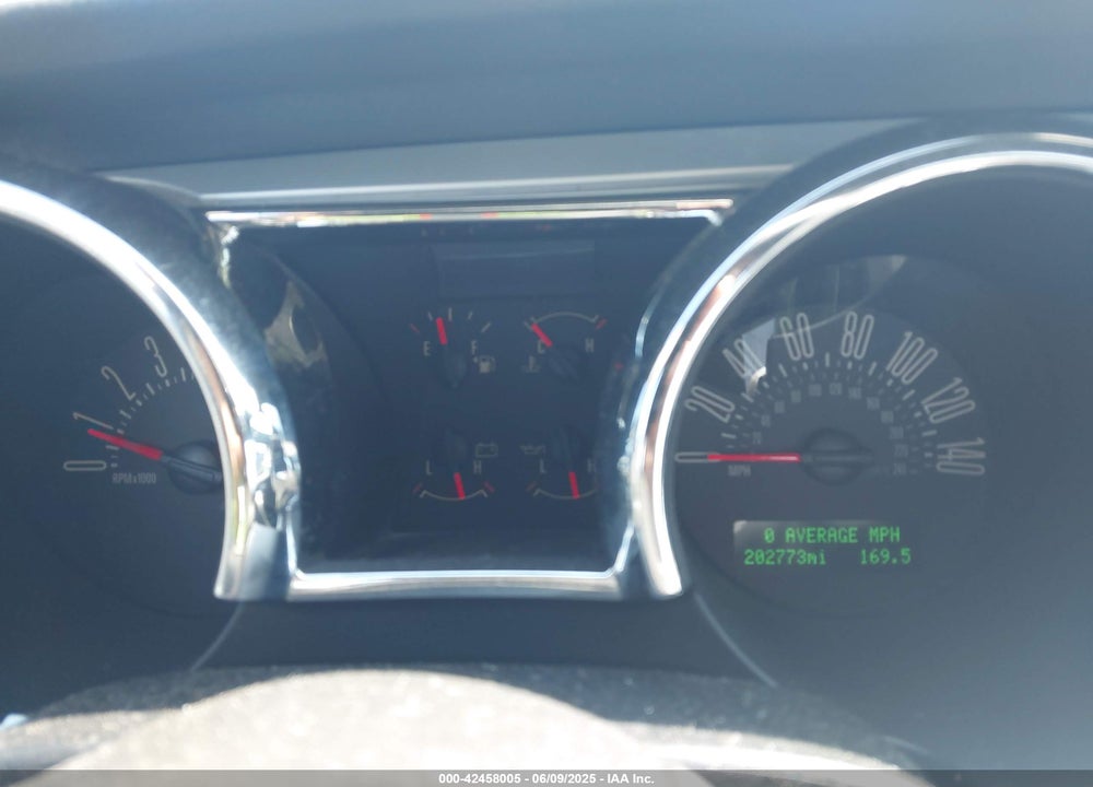 2005 FORD MUSTANG GT DELUXE/GT PREMIUM VIN: 1ZVFT82H155226414