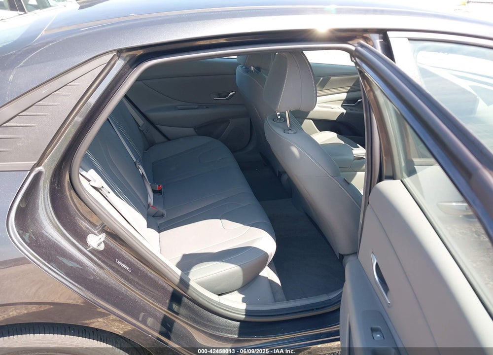 2023 HYUNDAI ELANTRA SEL VIN: 5NPLS4AG3PH112668