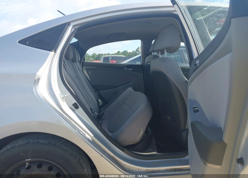 2016 HYUNDAI ACCENT VIN: KMHCT4AE5GU051661