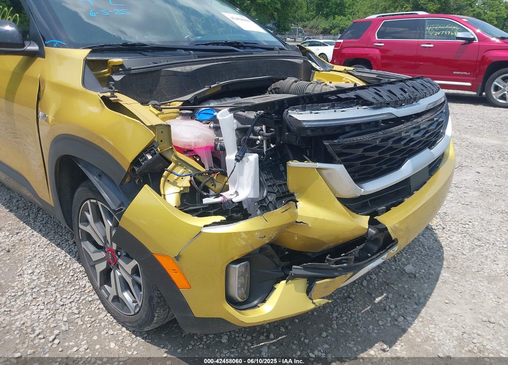 2022 KIA SELTOS VIN: KNDETCA29N7274519