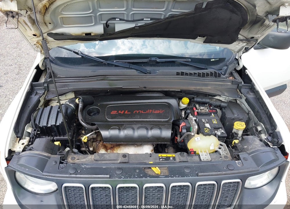 2019 JEEP RENEGADE VIN: ZACNJBAB6KPK11924