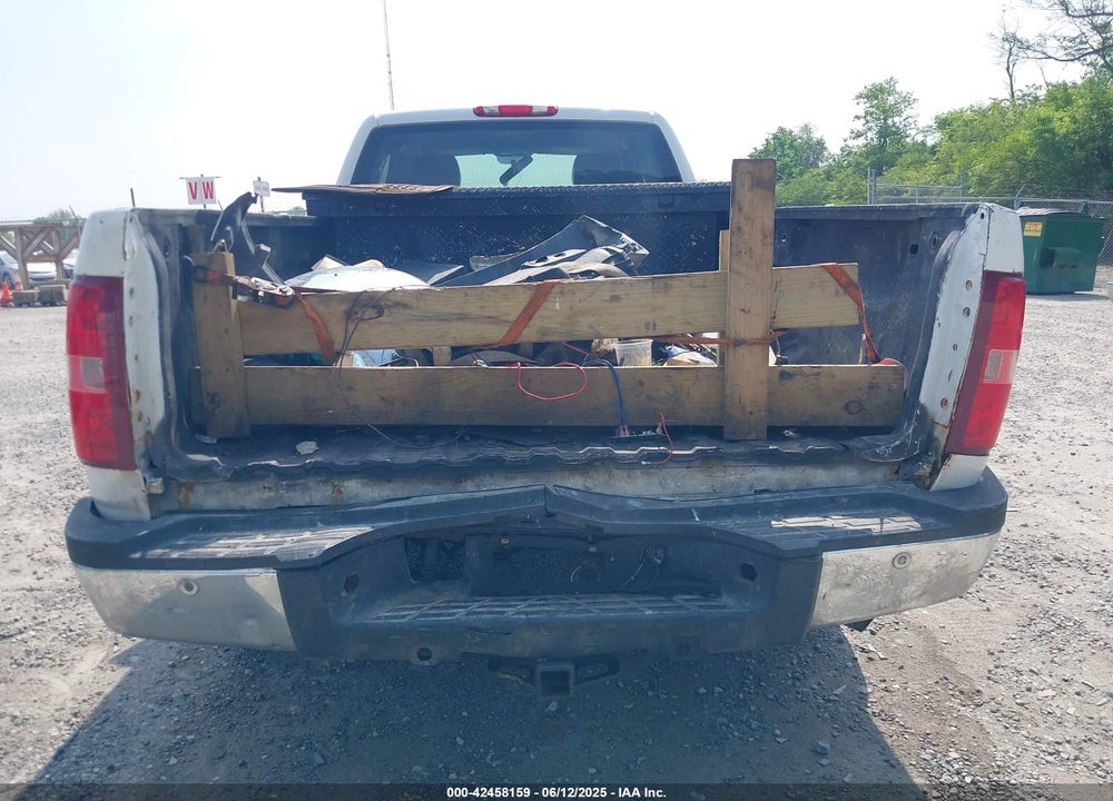 2007 CHEVROLET SILVERADO 2500HD VIN: 1GCHK29K27E556658