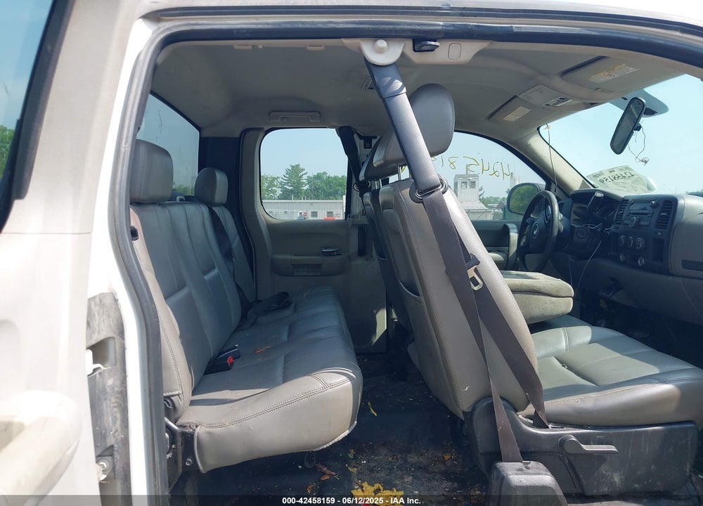 2007 CHEVROLET SILVERADO 2500HD VIN: 1GCHK29K27E556658